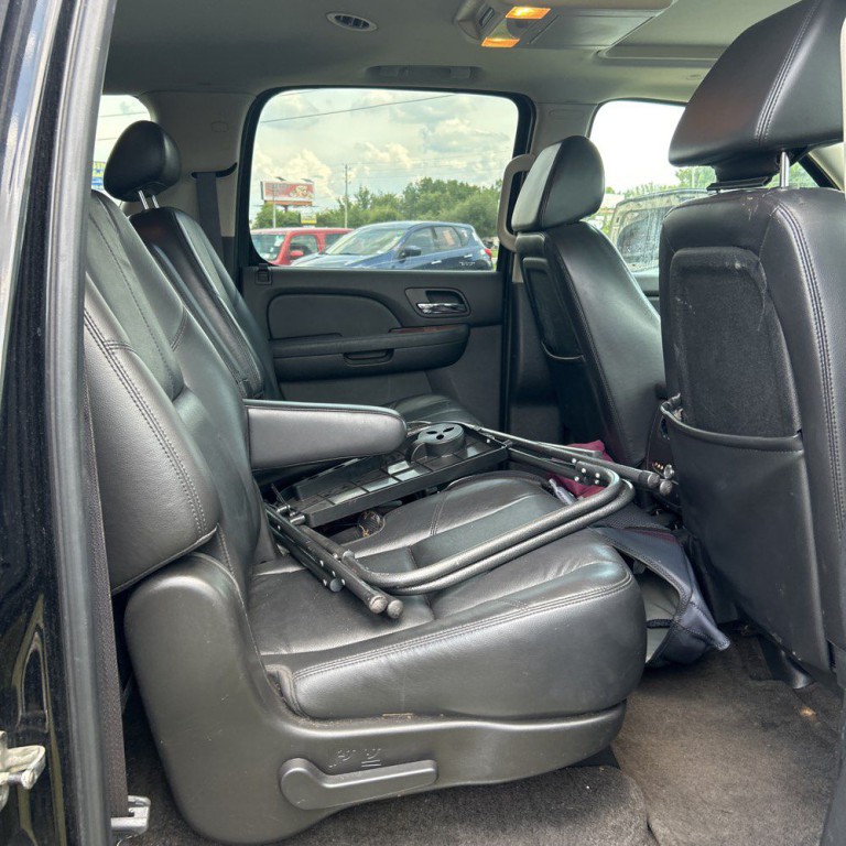 2008 GMC Yukon Image 12