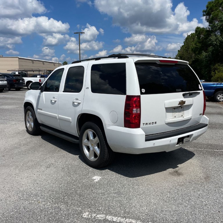 2007 Chevrolet Tahoe Image 3