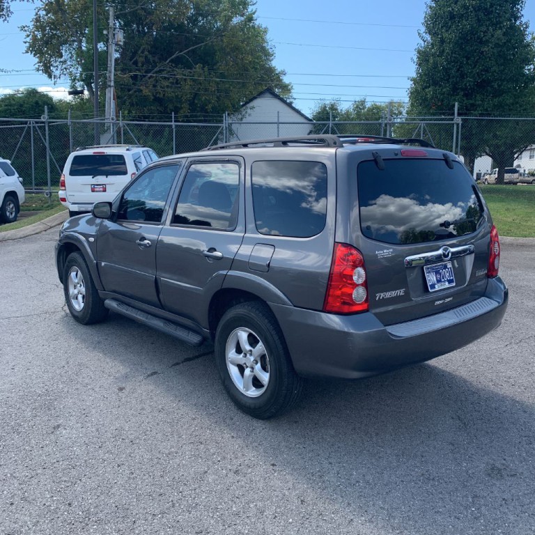 2005 Mazda Tribute Image 4