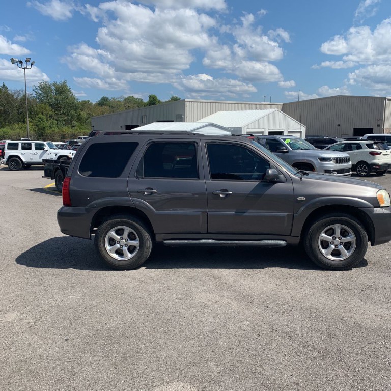 2005 Mazda Tribute Image 9