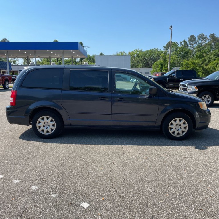 2008 Chrysler Town & Country Image 5