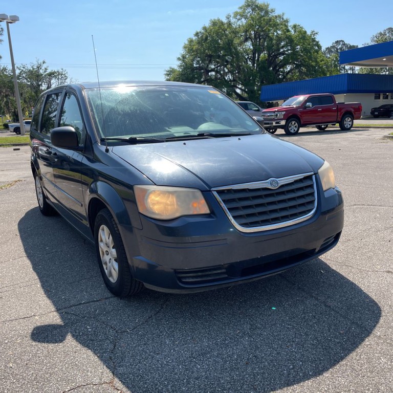 2008 Chrysler Town & Country Image 6
