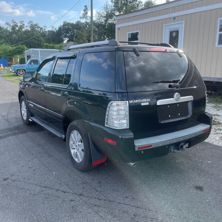 2007 Mercury Mountaineer Image 4