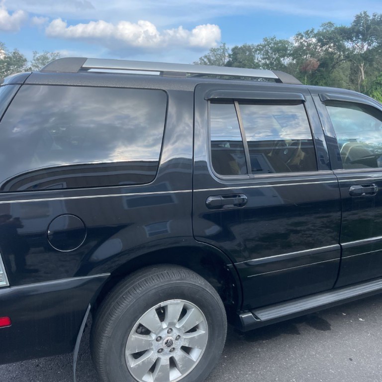 2007 Mercury Mountaineer Image 8