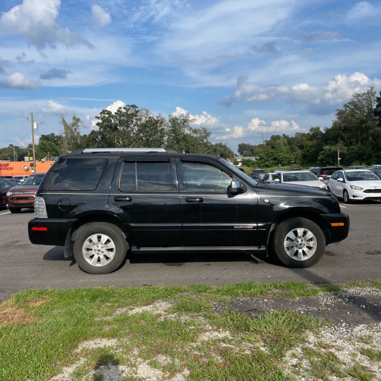 2007 Mercury Mountaineer Image 9