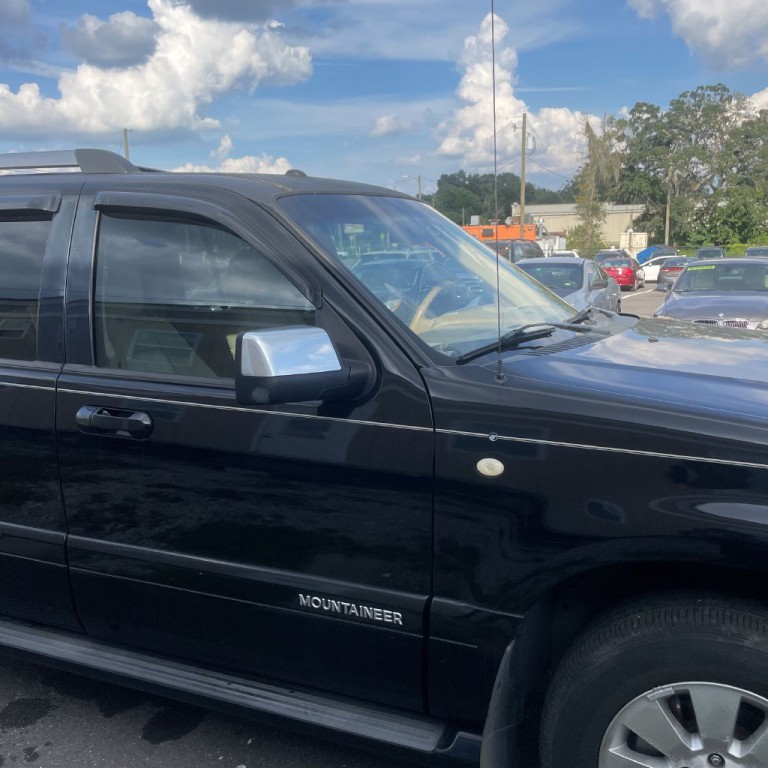 2007 Mercury Mountaineer Image 11