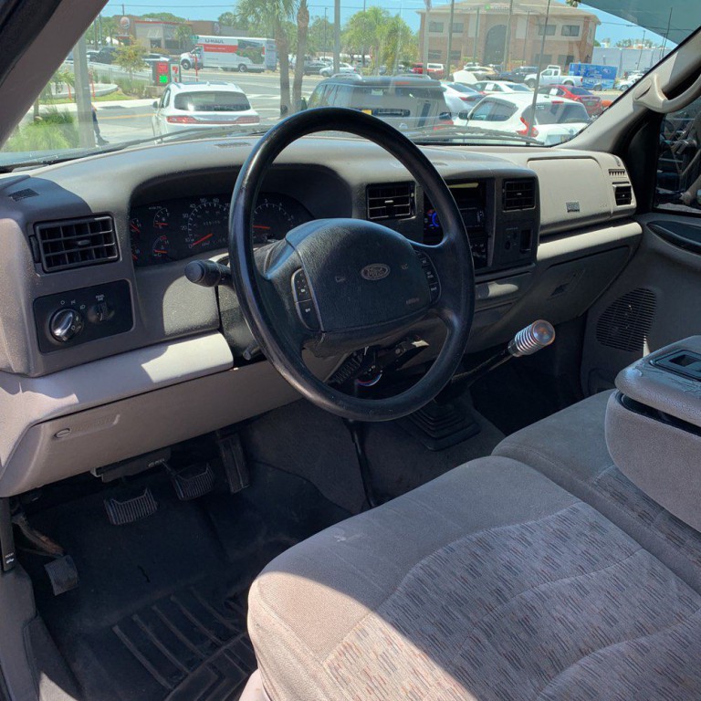 1999 Ford F-250 Image 12