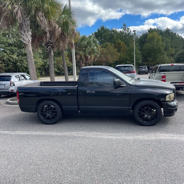 2003 Dodge Ram 1500 Image 3