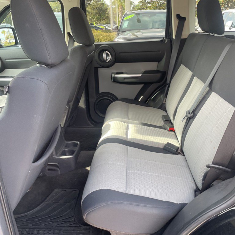 2007 Dodge Nitro Image 10