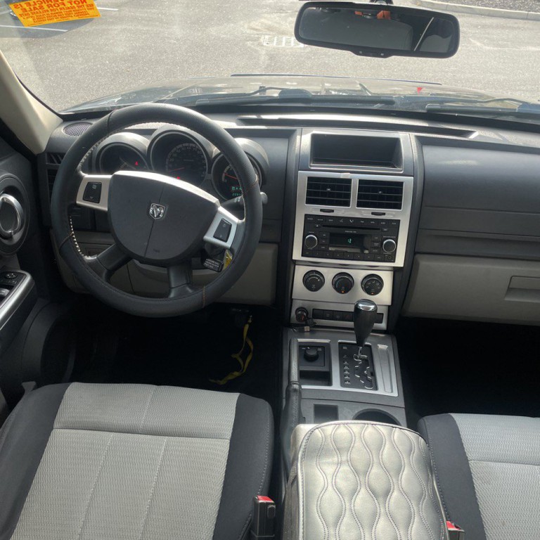 2007 Dodge Nitro Image 12