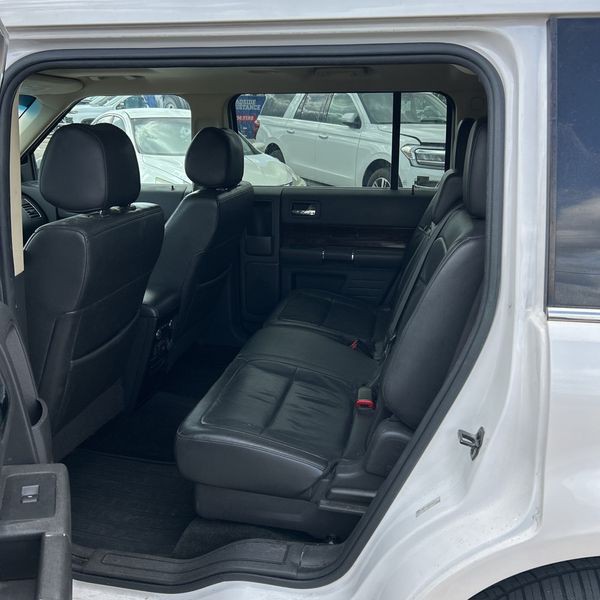2016 Ford Flex Image 8