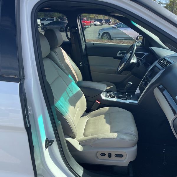 2015 Ford Explorer Image 7