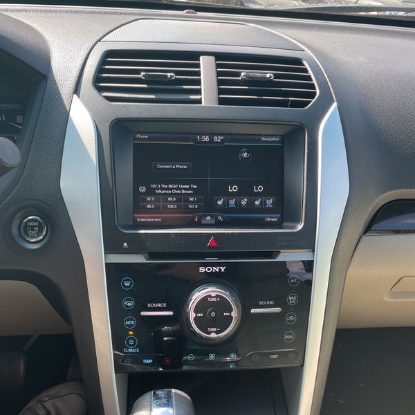 2015 Ford Explorer Image 11