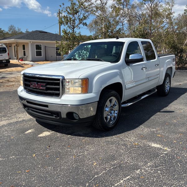 2011 GMC Sierra Image 10