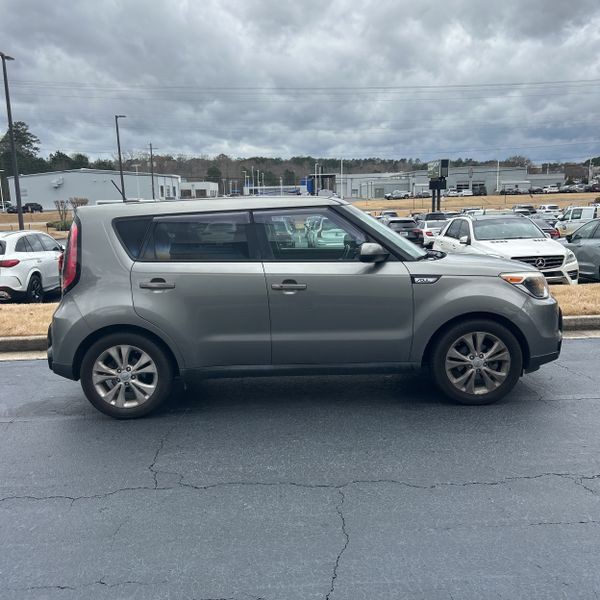 2016 Kia Soul Image 2