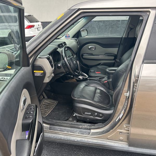 2016 Kia Soul Image 6