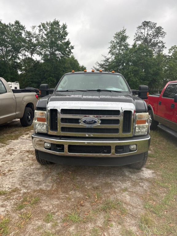 2010 Ford F-250 Image 1