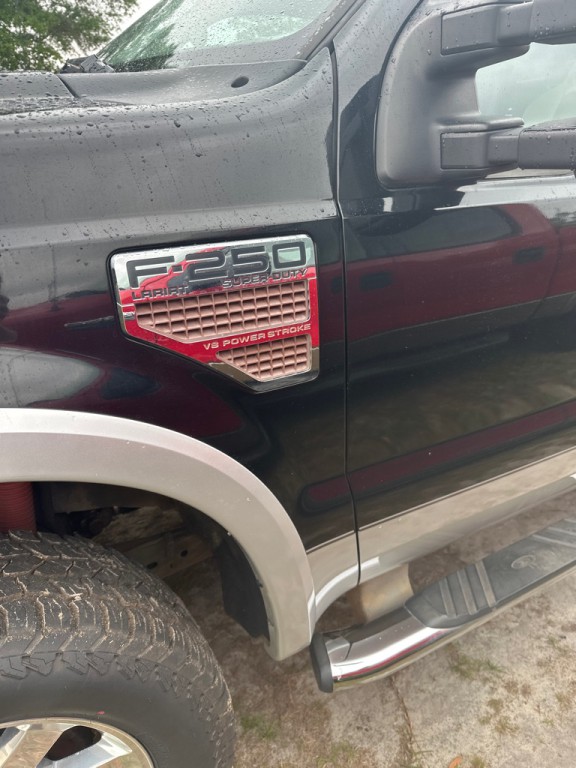 2010 Ford F-250 Image 4