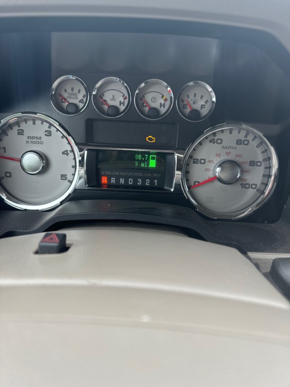 2010 Ford F-250 Image 12