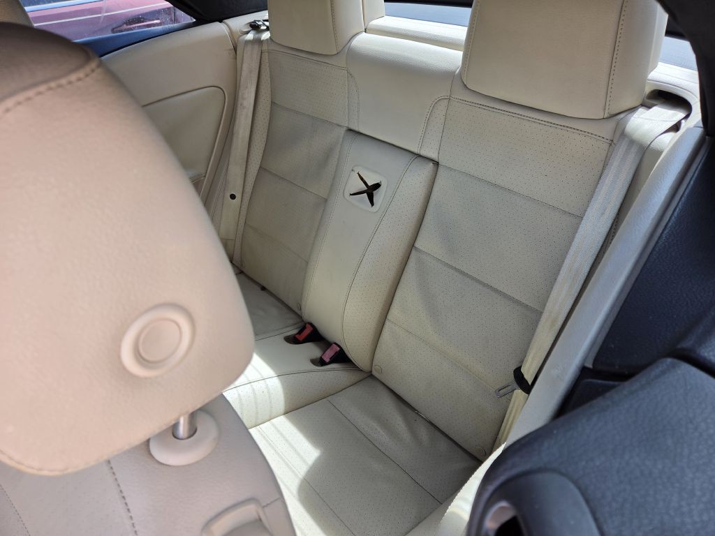 2008 Volkswagen Eos Image 3
