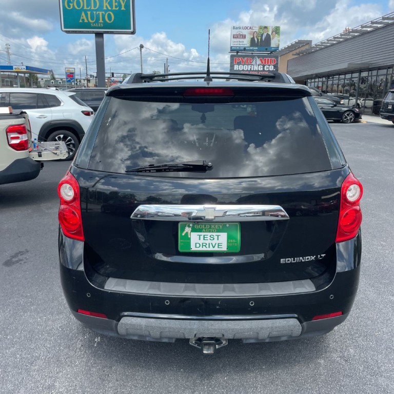2010 Chevrolet Equinox Image 2