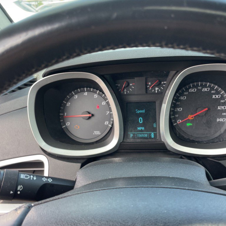 2010 Chevrolet Equinox Image 11