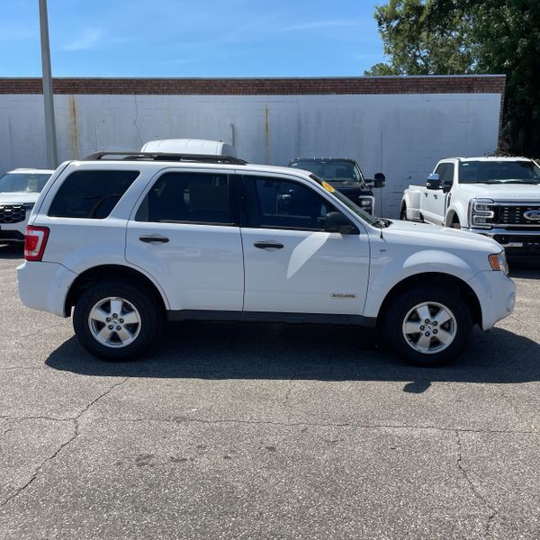 2008 Ford Escape Image 3