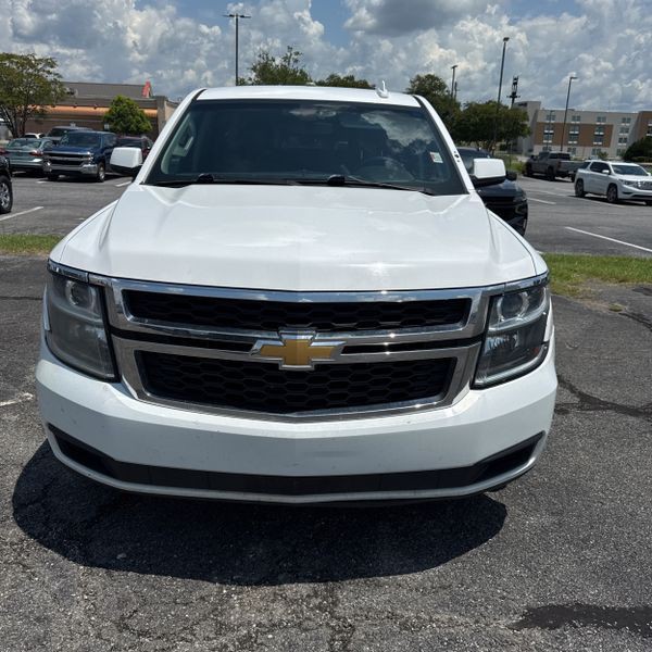 2015 Chevrolet Tahoe Image 4