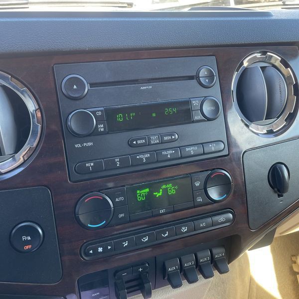 2008 Ford F-350 Image 9