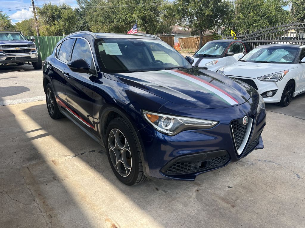 2018 Alfa Romeo Stelvio Image 8