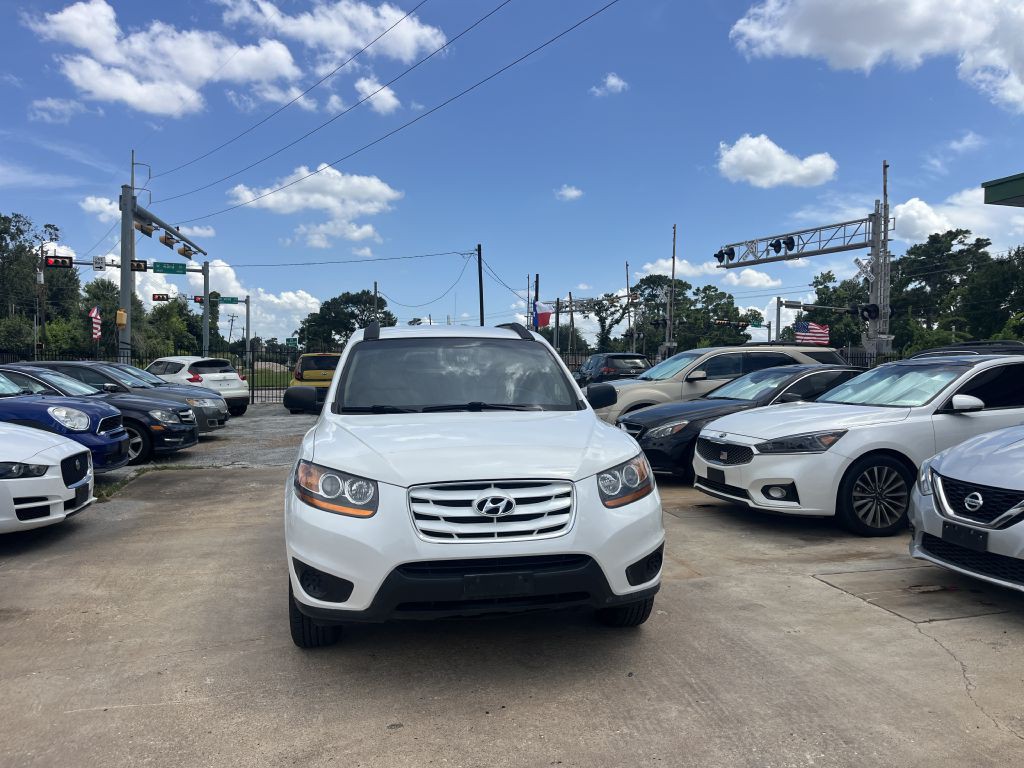 2010 Hyundai Santa Fe Image 2