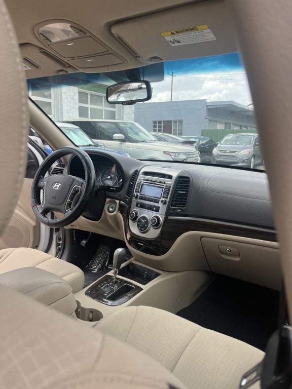 2010 Hyundai Santa Fe Image 10