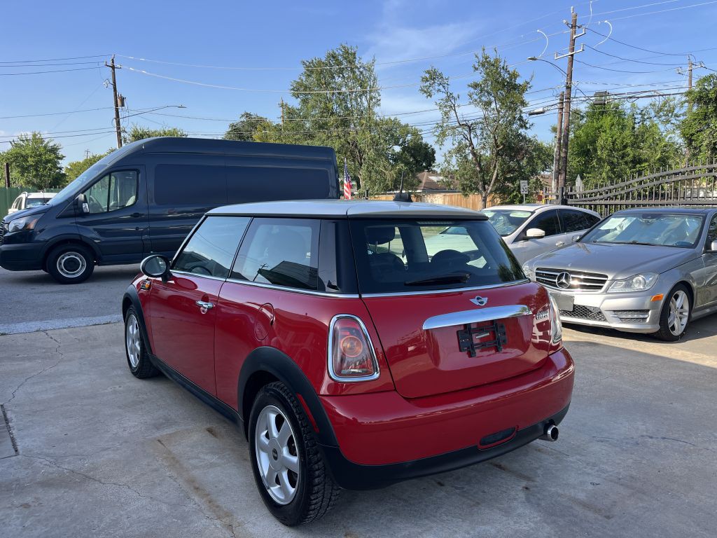 2009 MINI Cooper Image 23