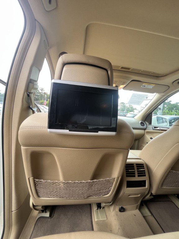 2011 Mercedes-Benz M-Class Image 14