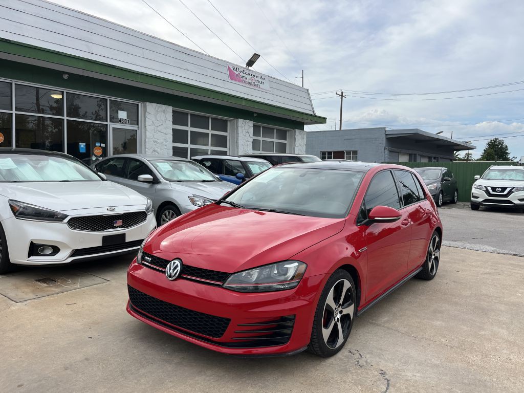 2015 Volkswagen GTI Image 10