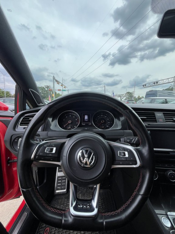 2015 Volkswagen GTI Image 21