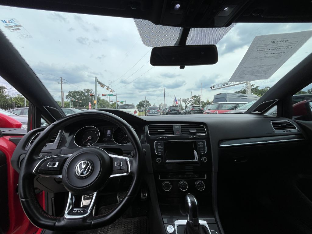 2015 Volkswagen GTI Image 23