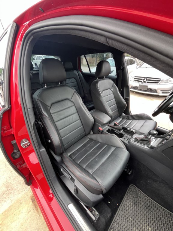 2015 Volkswagen GTI Image 26