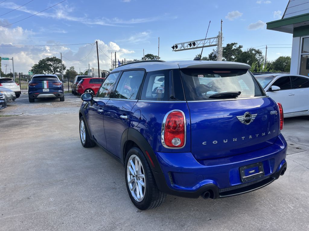 2015 MINI Cooper Image 2