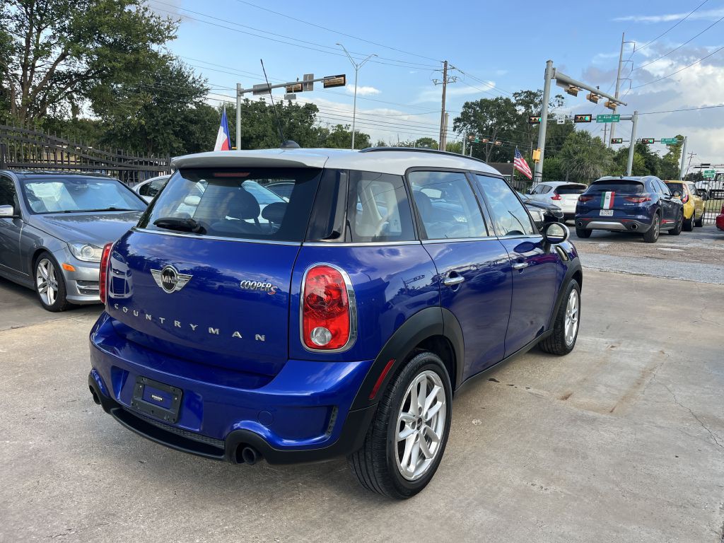 2015 MINI Cooper Image 23