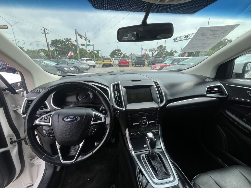 2015 Ford Edge Image 14