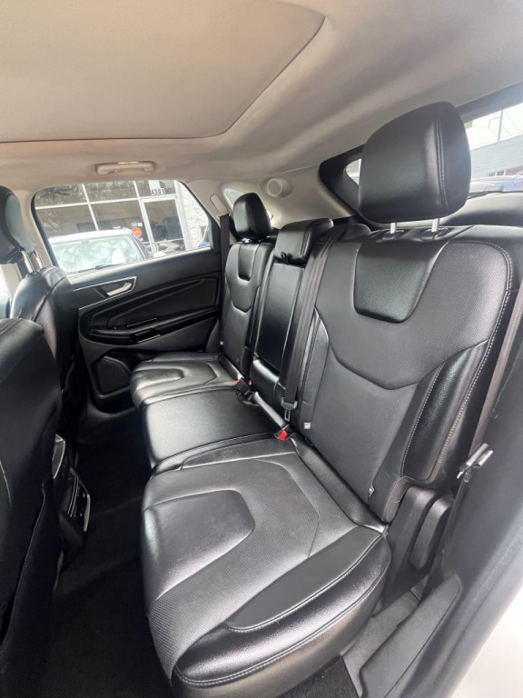 2015 Ford Edge Image 26