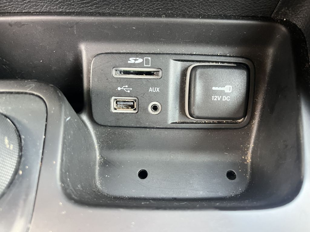 2016 Jeep Cherokee Image 19