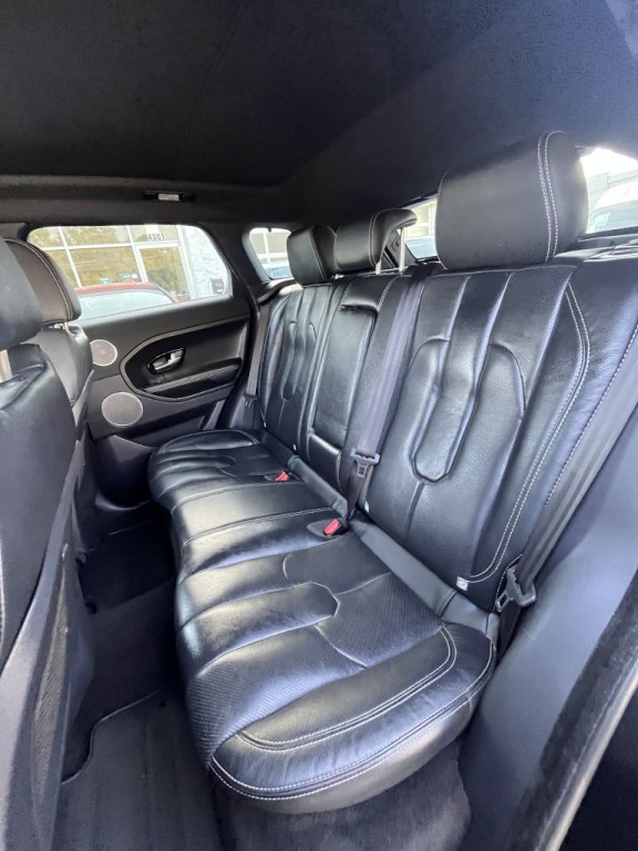 2015 Land Rover Range Rover Evoque Image 26