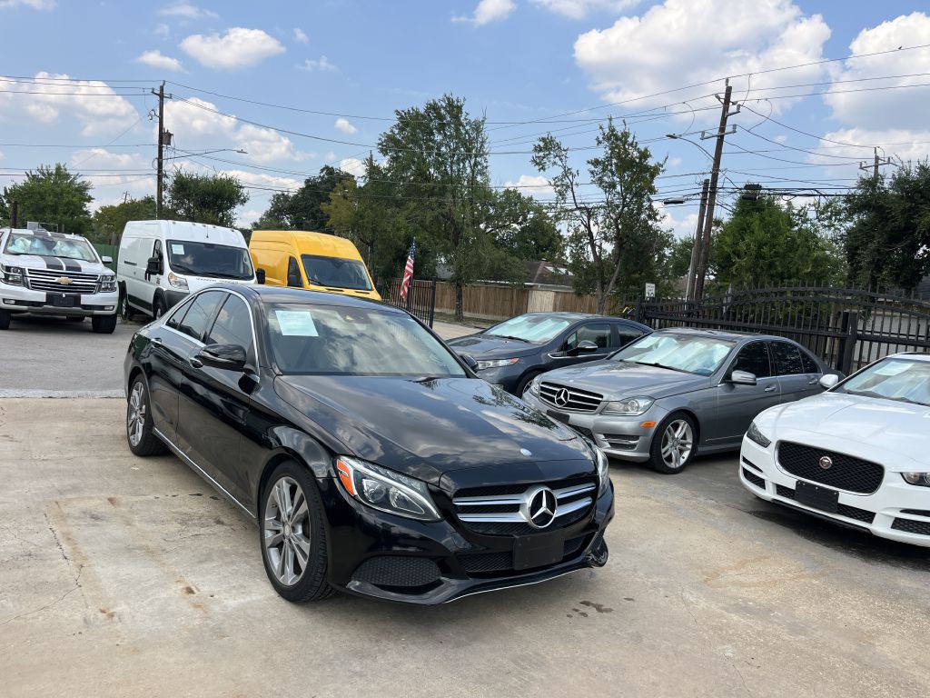 2016 Mercedes-Benz C-Class Image 12