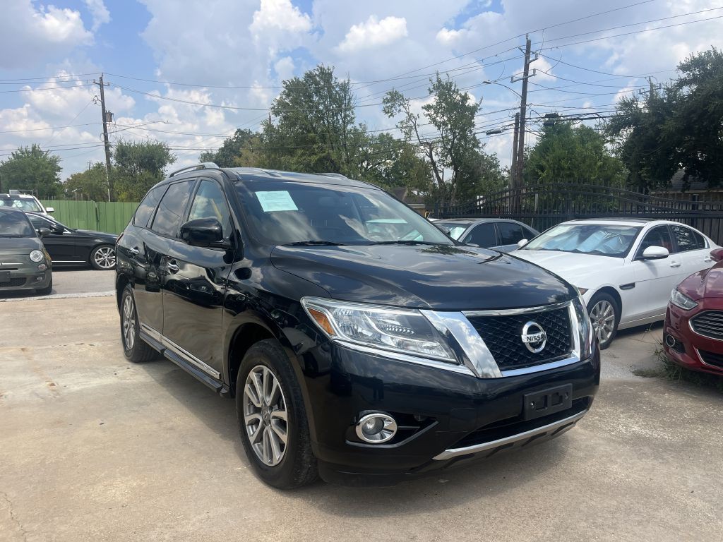 2015 Nissan Pathfinder Image 16