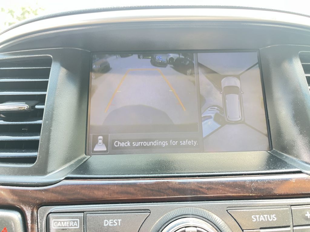 2015 Nissan Pathfinder Image 21