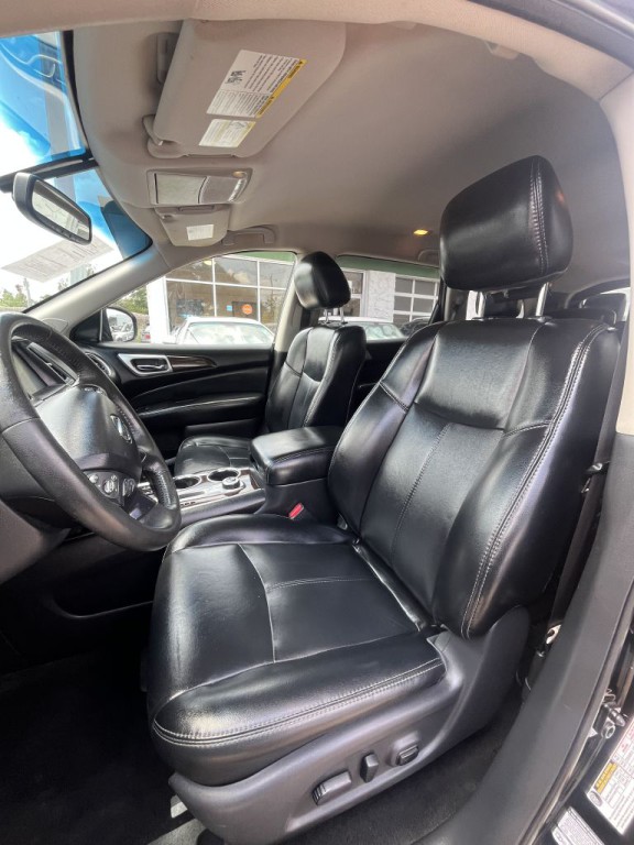 2015 Nissan Pathfinder Image 42