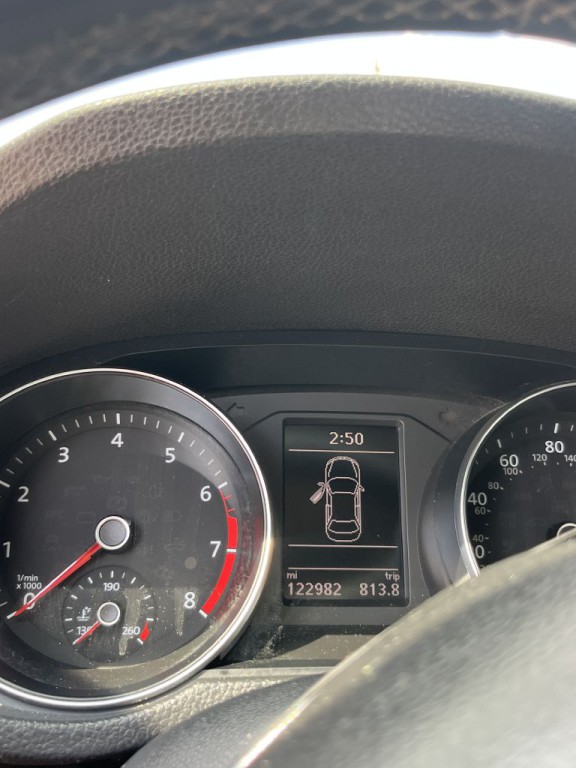 2016 Volkswagen Passat Image 29