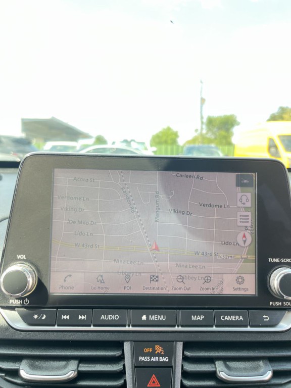 2019 Nissan Altima Image 24